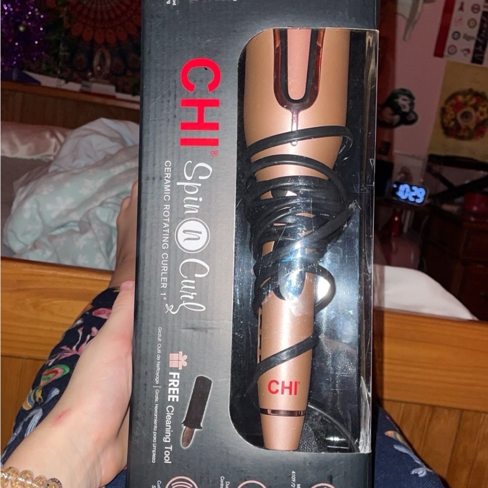 CHI Ceramic Rotating Curler - Black and Gold